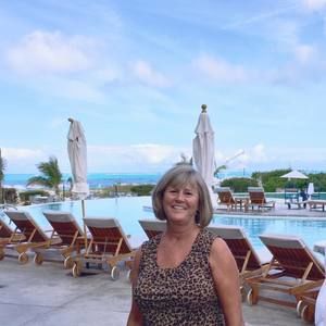 Meet your Posher, Carol